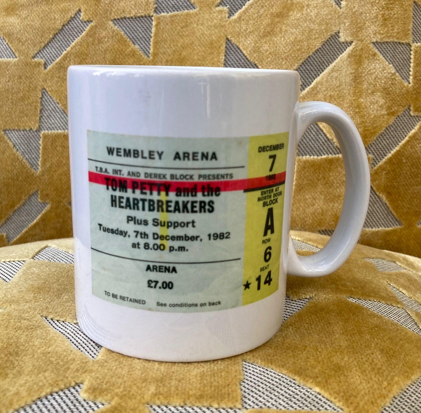 TOM PETTY and the HEARTBREAKERS - 11oz ceramic mug featuring the 1982 Wembley Arena , London ticket on both sides