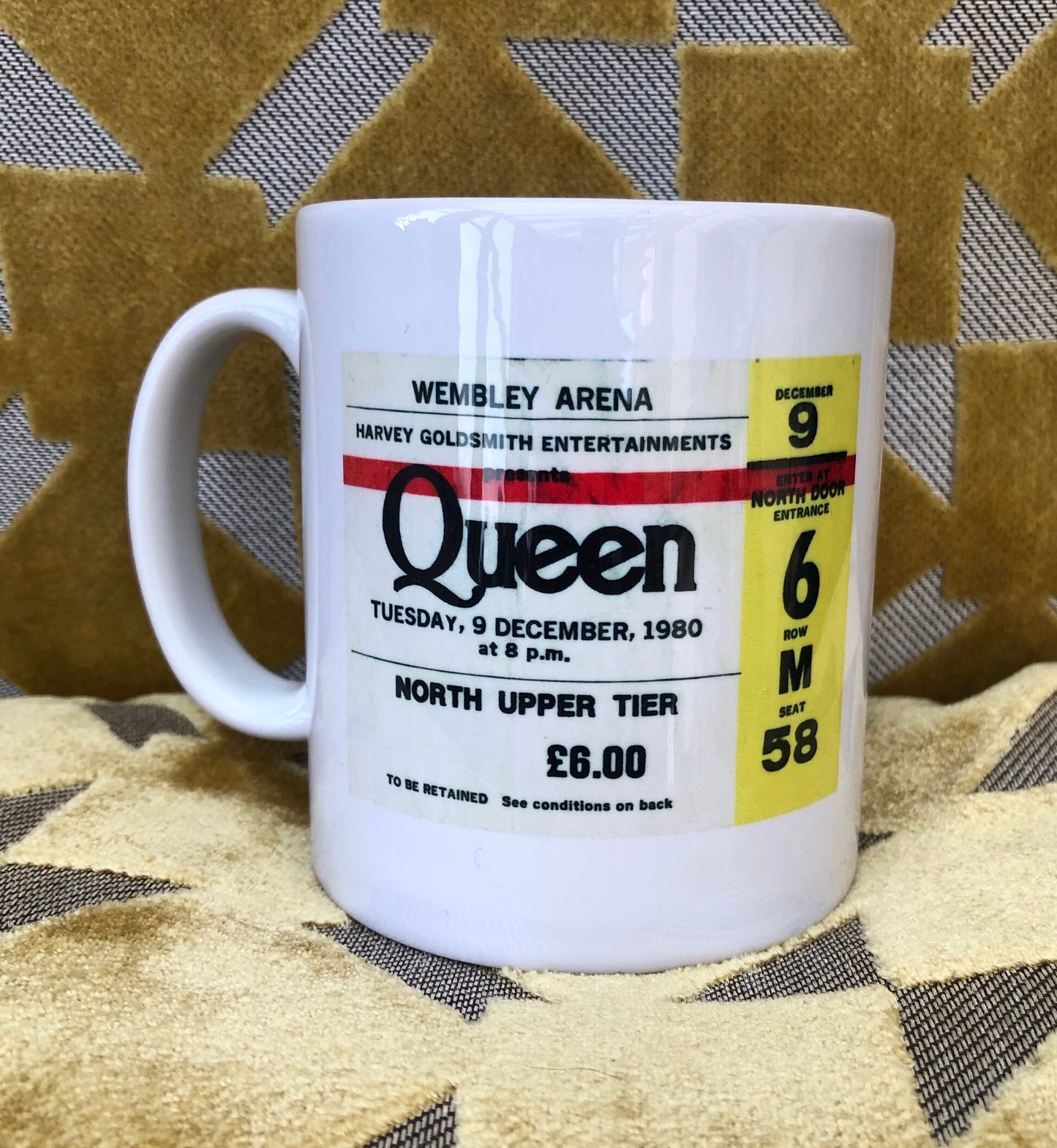 QUEEN - 11oz ceramic mug featuring the 1980 Wembley Arena , London ticket on both sides