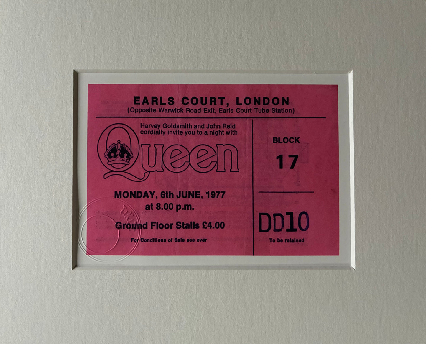 QUEEN - 1977 Earls Court ( 1st night of a 2 night residency )London framed ticket giclee print